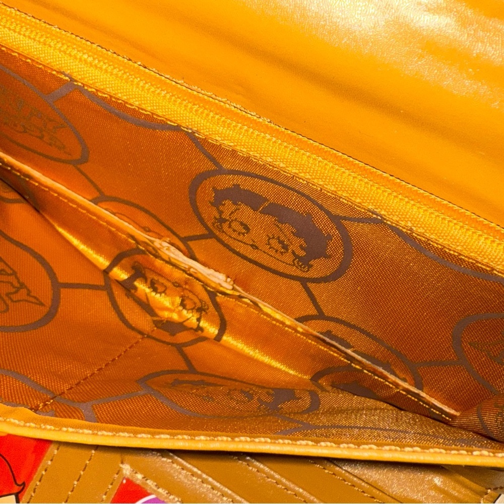 Betty Boop 2015 Rhinstone Studded Brown Wallet Tri-Fold Brand New Never Used!! - Picture 10 of 13